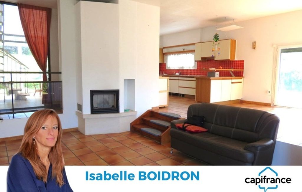 Achat maison à vendre 4 chambres 177 m² - Santenay