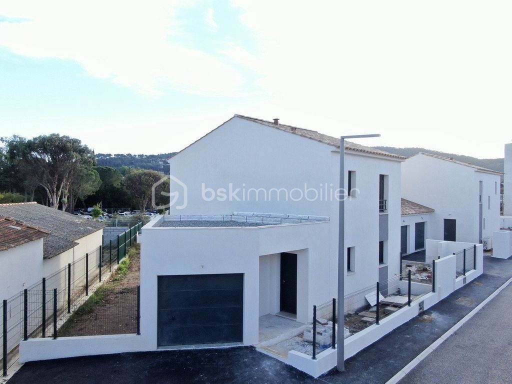 Achat maison à vendre 3 chambres 88 m² - Hyères