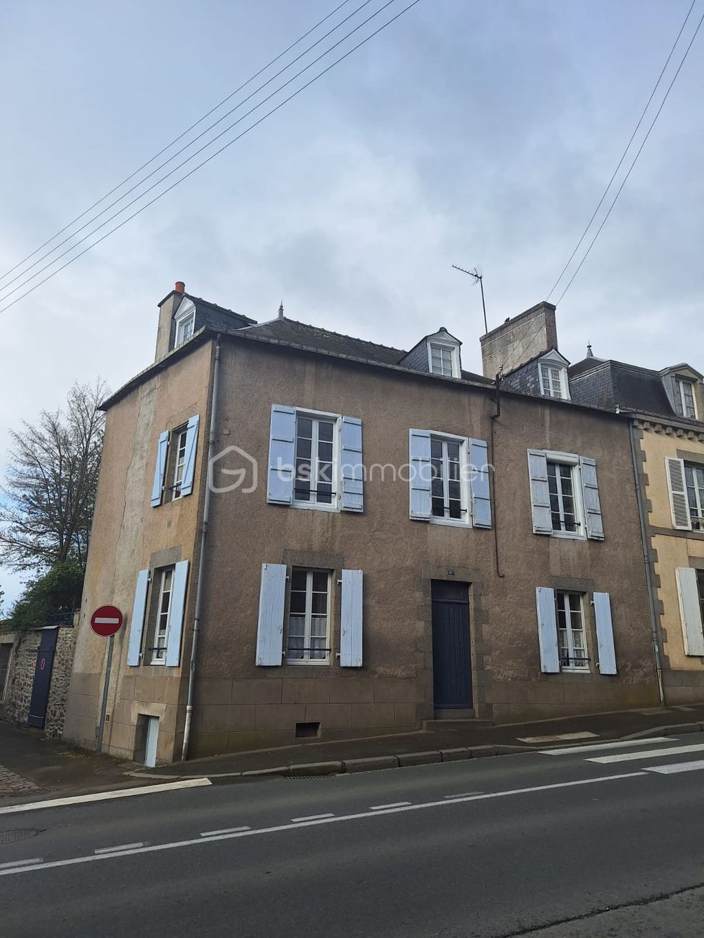 Achat maison à vendre 4 chambres 105 m² - Mayenne