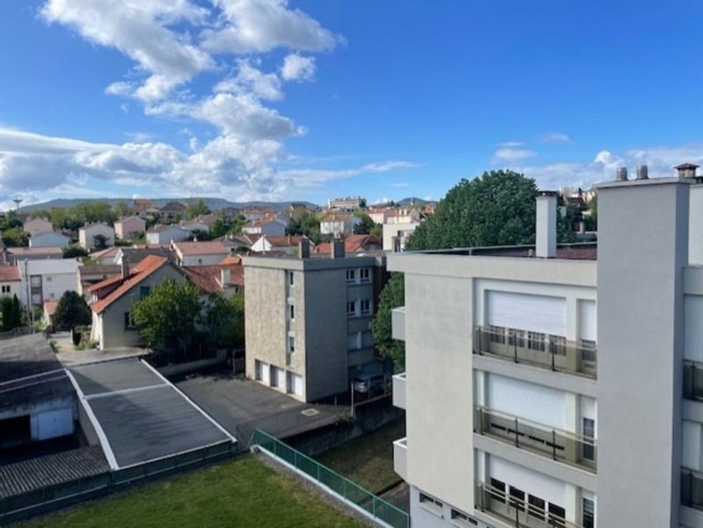 Achat appartement à vendre 2 pièces 44 m² - Clermont-Ferrand