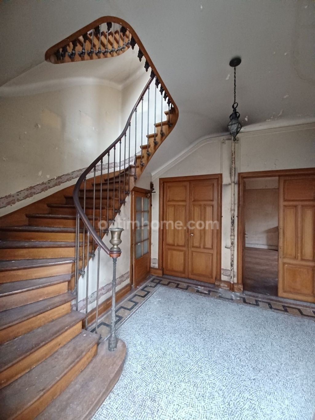 Achat maison à vendre 6 chambres 250 m² - Verdun