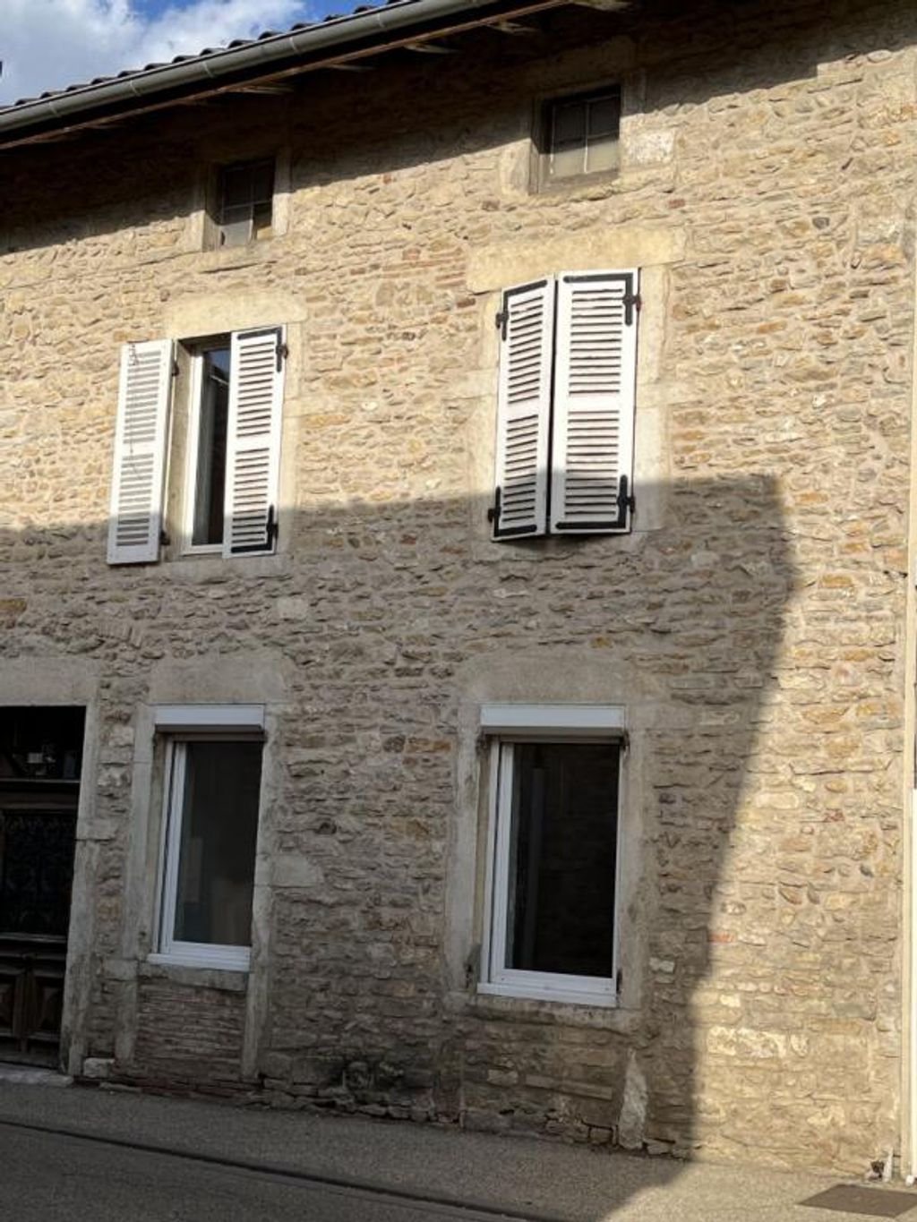 Achat maison à vendre 4 chambres 161 m² - Tossiat