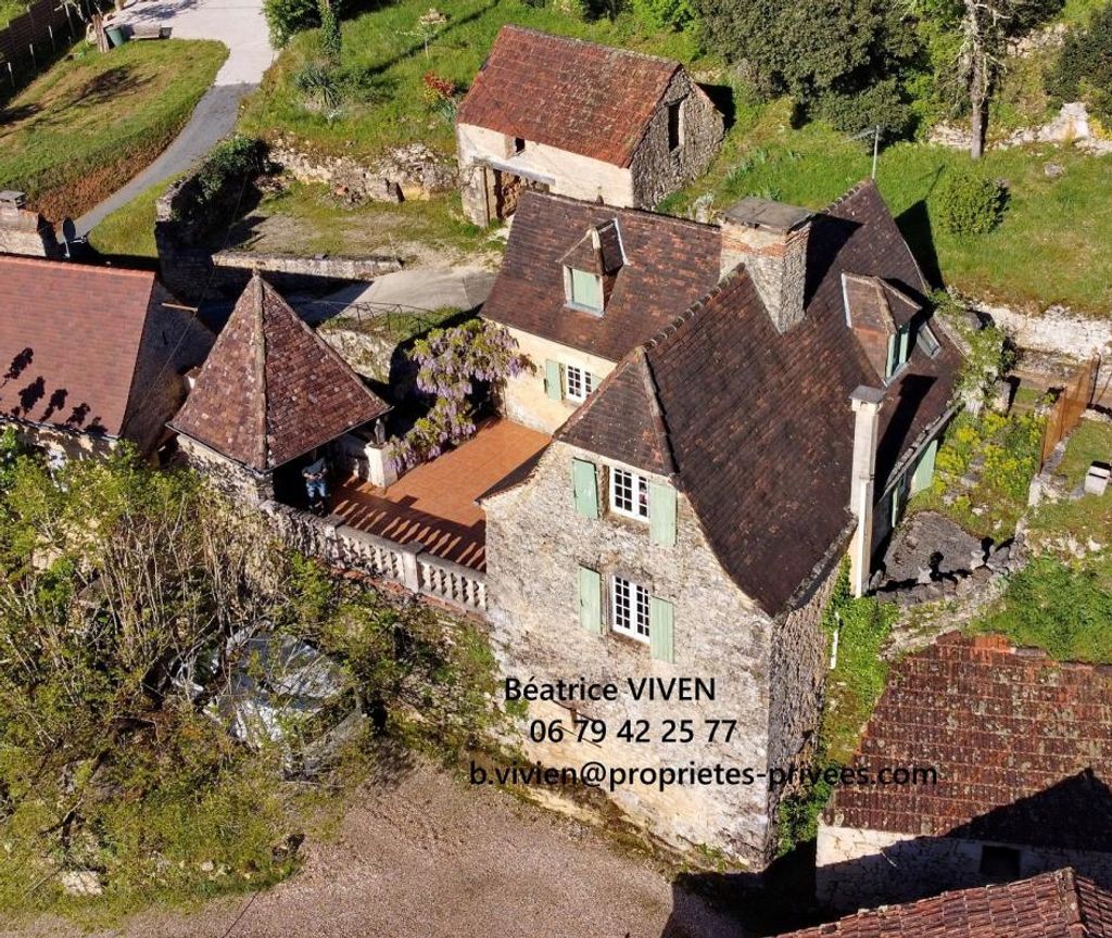 Achat maison à vendre 2 chambres 92 m² - Sarlat-la-Canéda