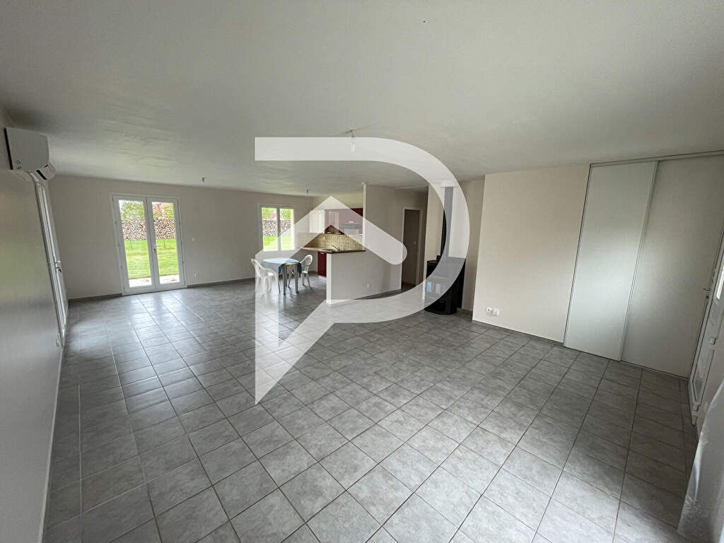 Achat maison à vendre 3 chambres 106 m² - Piney