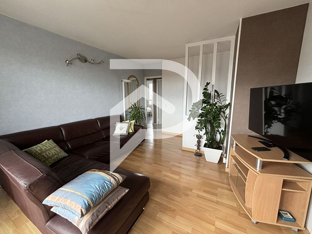 Achat appartement à vendre 5 pièces 73 m² - Drancy