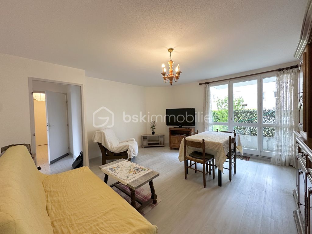 Achat appartement à vendre 2 pièces 52 m² - Aix-les-Bains