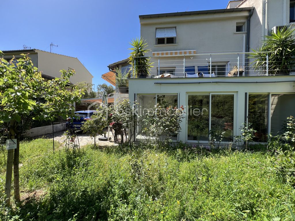 Achat maison à vendre 4 chambres 180 m² - Montpellier
