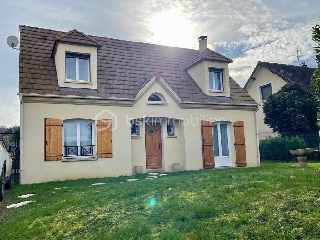 Achat maison à vendre 4 chambres 130 m² - Montereau-Fault-Yonne