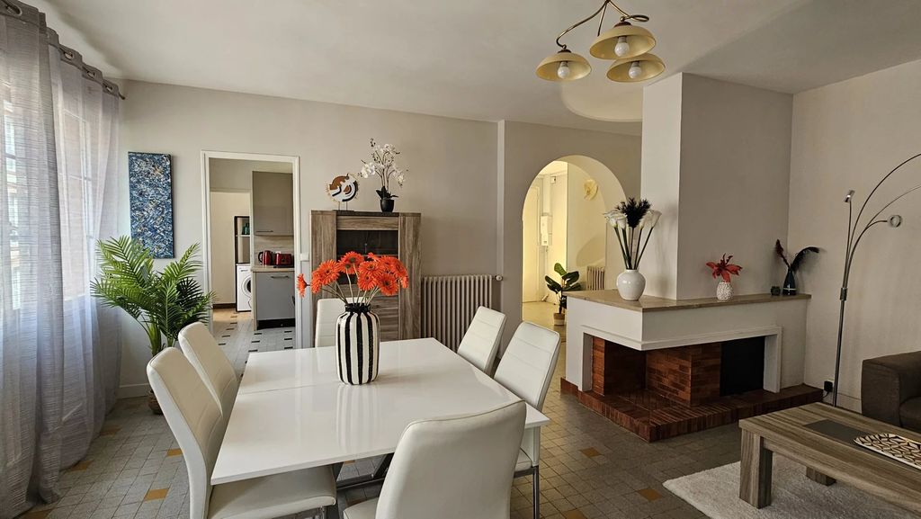 Achat appartement à vendre 3 pièces 97 m² - Hyères