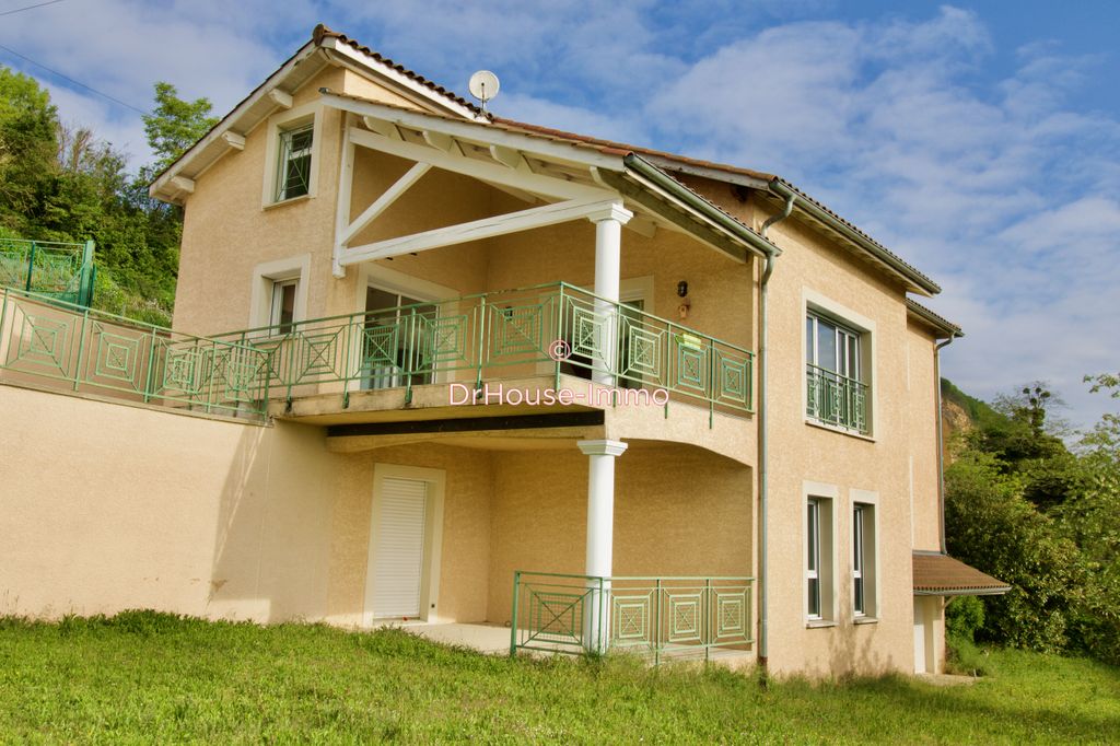 Achat maison à vendre 6 chambres 244 m² - Couzon-au-Mont-d'Or