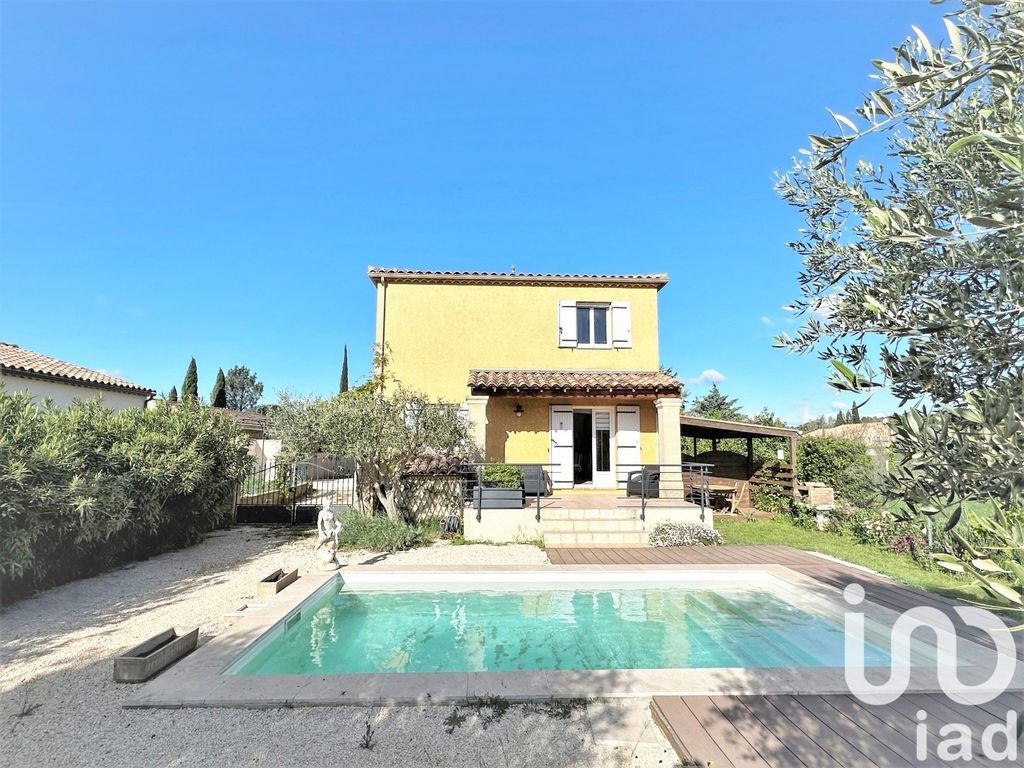 Achat maison à vendre 3 chambres 91 m² - Castillon-du-Gard
