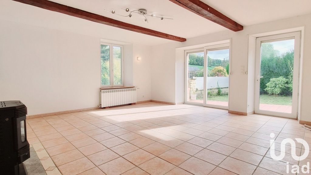 Achat maison à vendre 4 chambres 175 m² - Lépron-les-Vallées