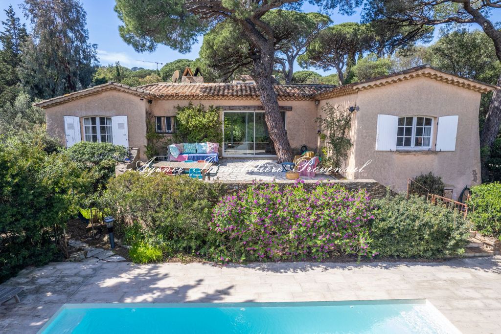 Achat maison à vendre 4 chambres 145 m² - Sainte-Maxime