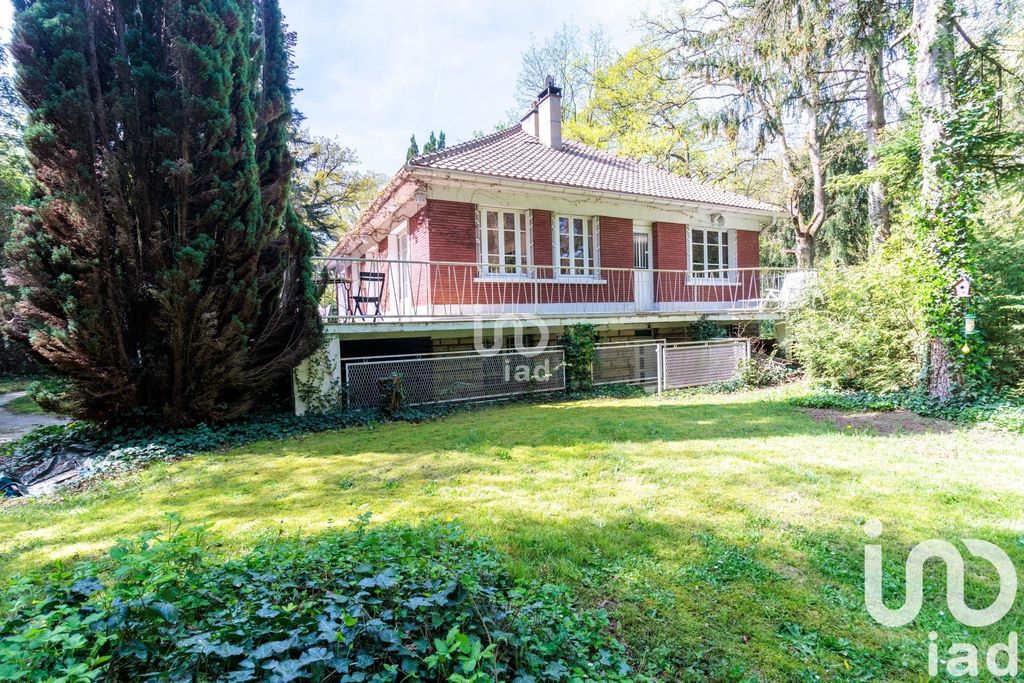 Achat maison à vendre 6 chambres 190 m² - Lamorlaye