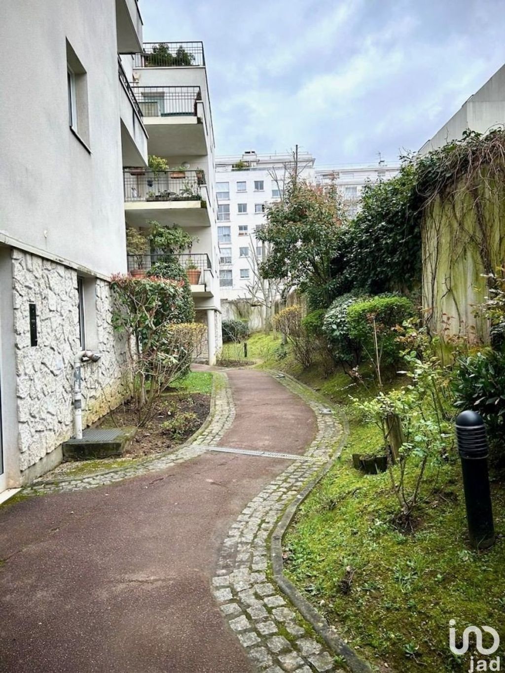 Achat appartement à vendre 5 pièces 107 m² - Paris 20ème arrondissement