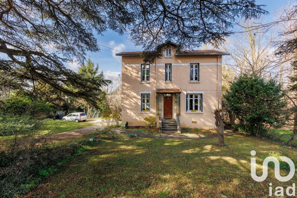 Achat maison à vendre 2 chambres 129 m² - Francheville