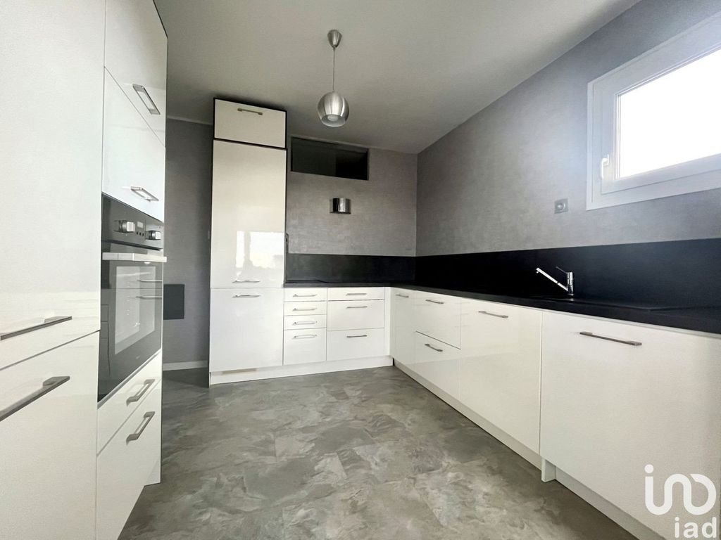 Achat appartement à vendre 4 pièces 81 m² - Rezé
