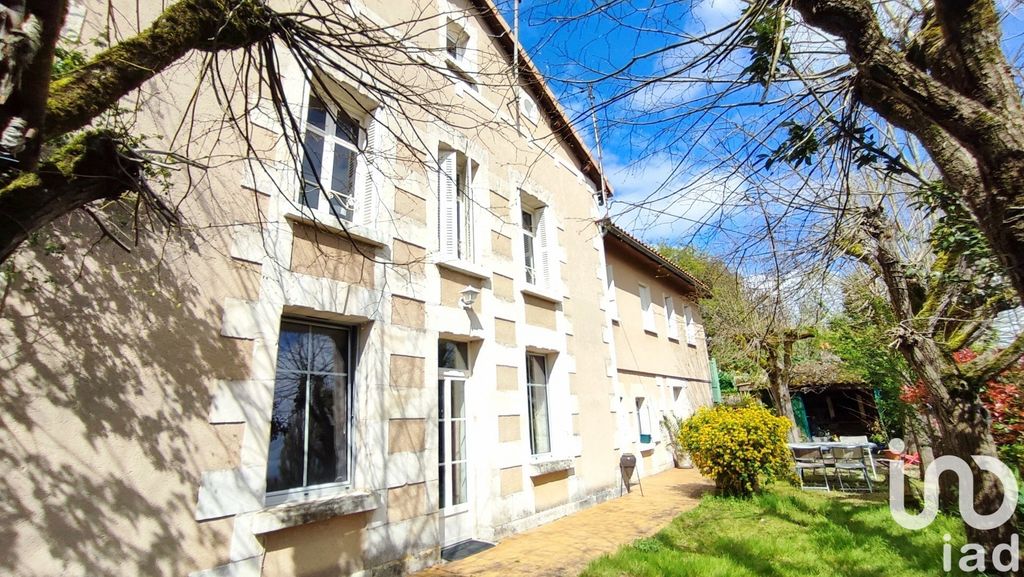 Achat maison à vendre 3 chambres 114 m² - Poitiers