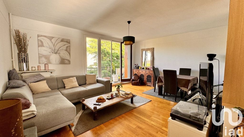 Achat appartement à vendre 2 pièces 60 m² - Noisy-le-Grand