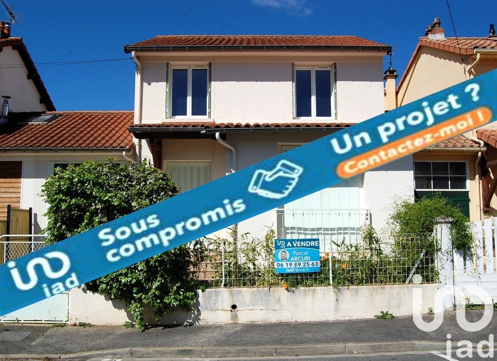 Achat maison à vendre 3 chambres 84 m² - Millau