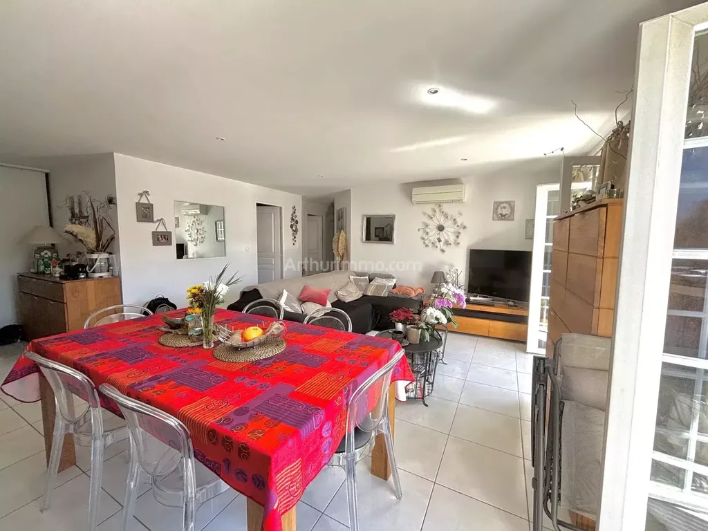 Achat appartement à vendre 4 pièces 92 m² - Grimaud