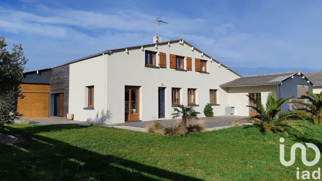 Achat maison à vendre 4 chambres 167 m² - Gouville-sur-Mer