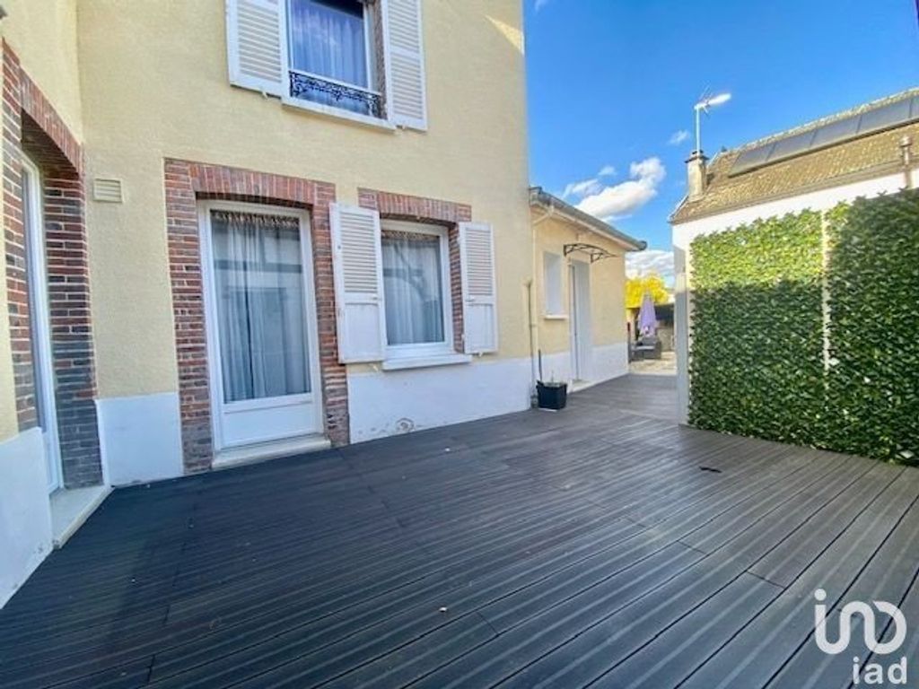 Achat maison à vendre 5 chambres 193 m² - Moussy