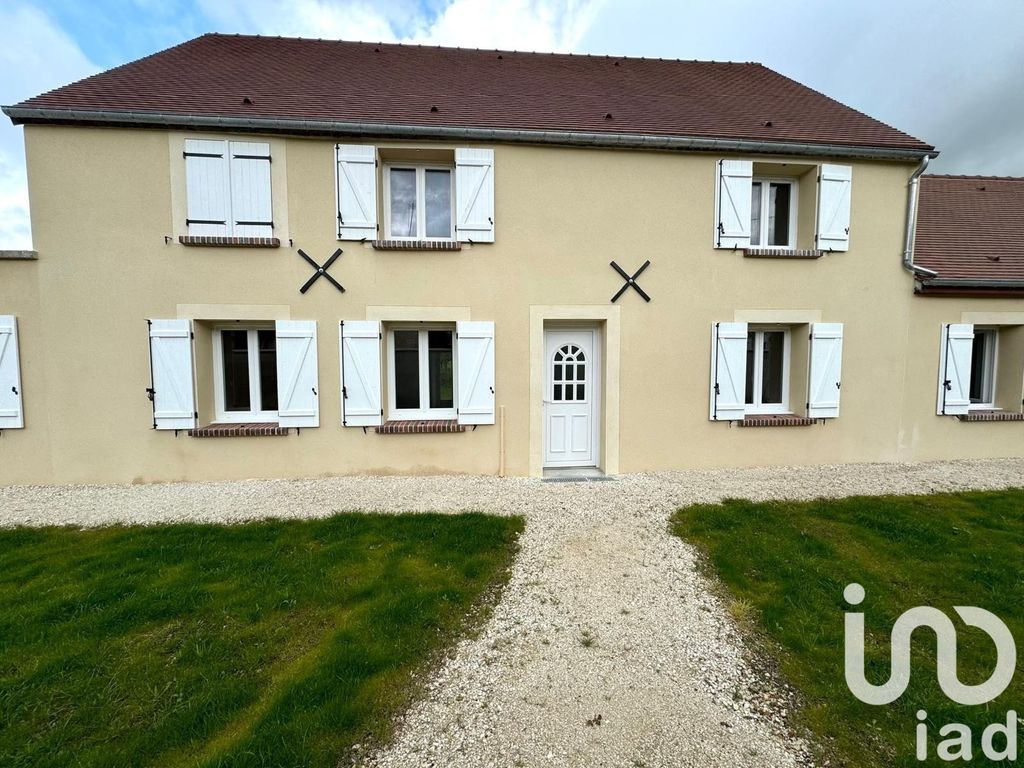 Achat maison à vendre 3 chambres 132 m² - Saint-Loup-d'Ordon