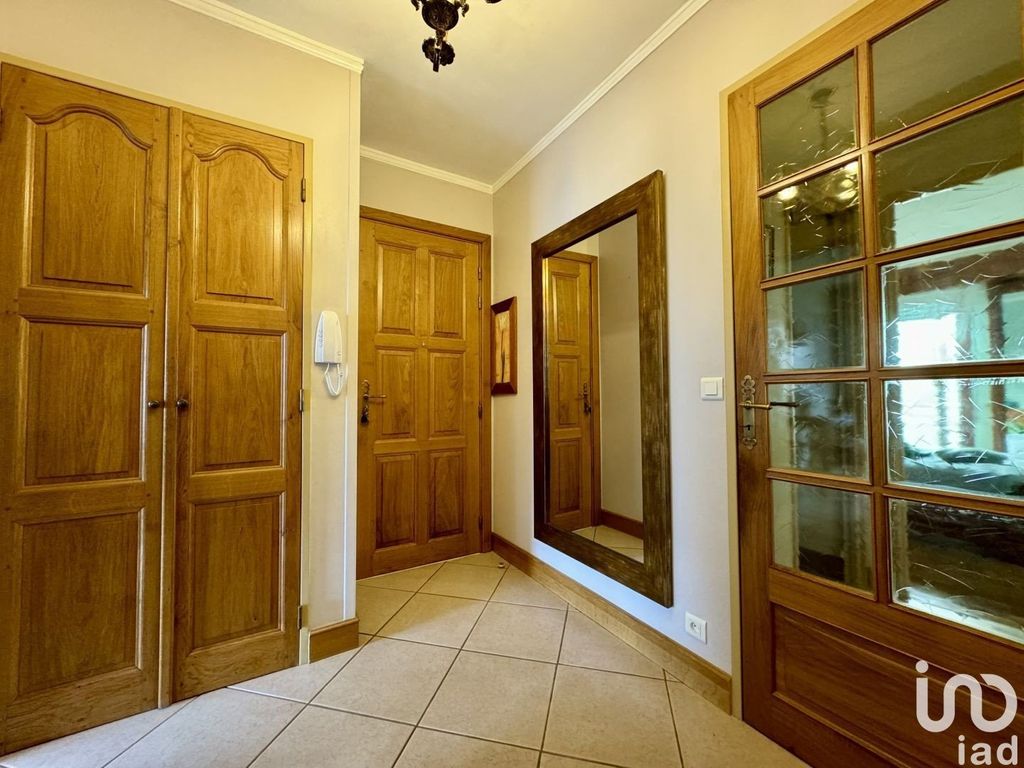 Achat appartement à vendre 3 pièces 65 m² - Saint-Fargeau-Ponthierry