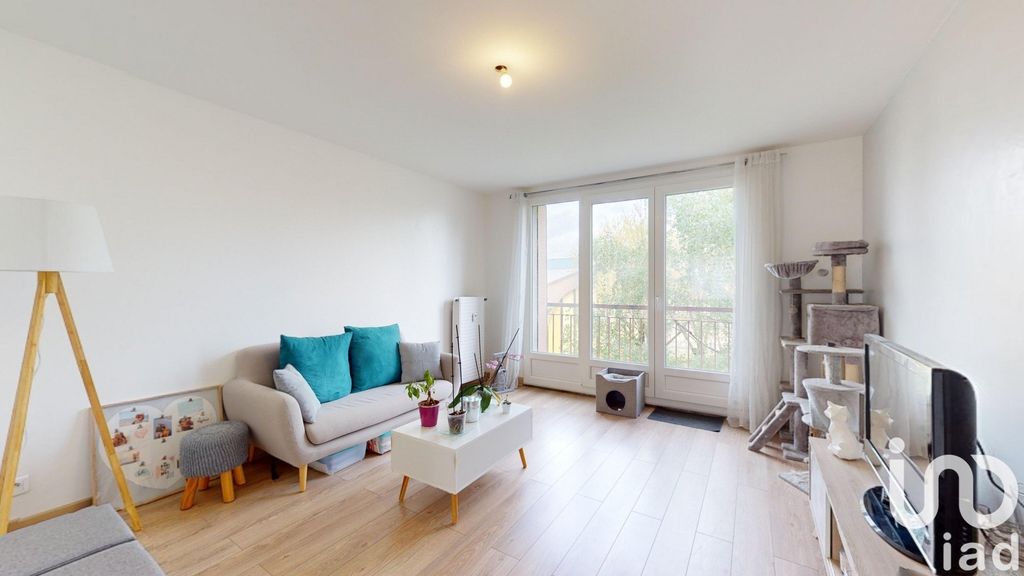 Achat appartement à vendre 3 pièces 58 m² - Décines-Charpieu