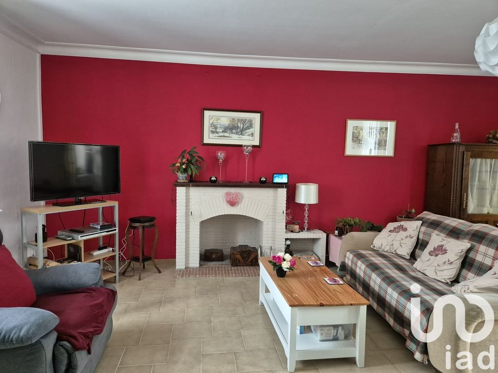 Achat maison à vendre 3 chambres 165 m² - Faye-l'Abbesse