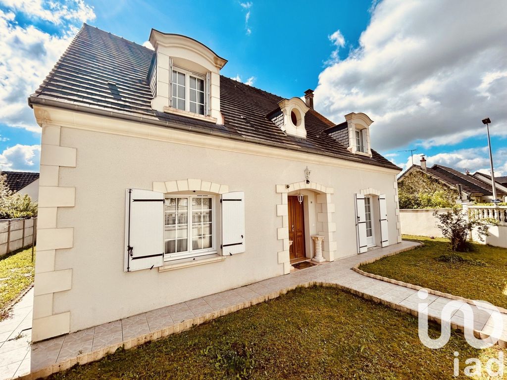 Achat maison à vendre 4 chambres 173 m² - Blois