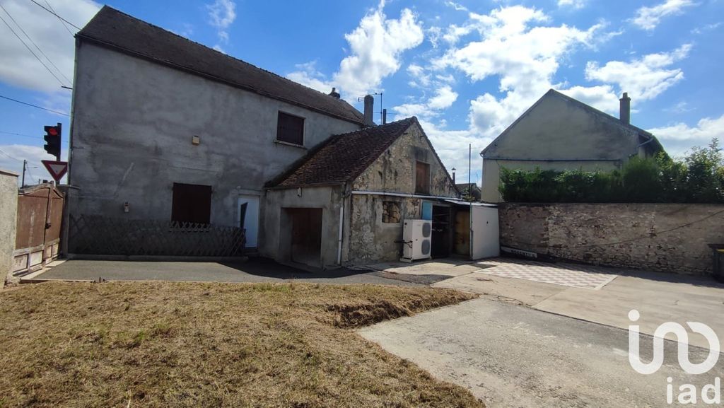 Achat maison à vendre 3 chambres 114 m² - Châtenay-sur-Seine