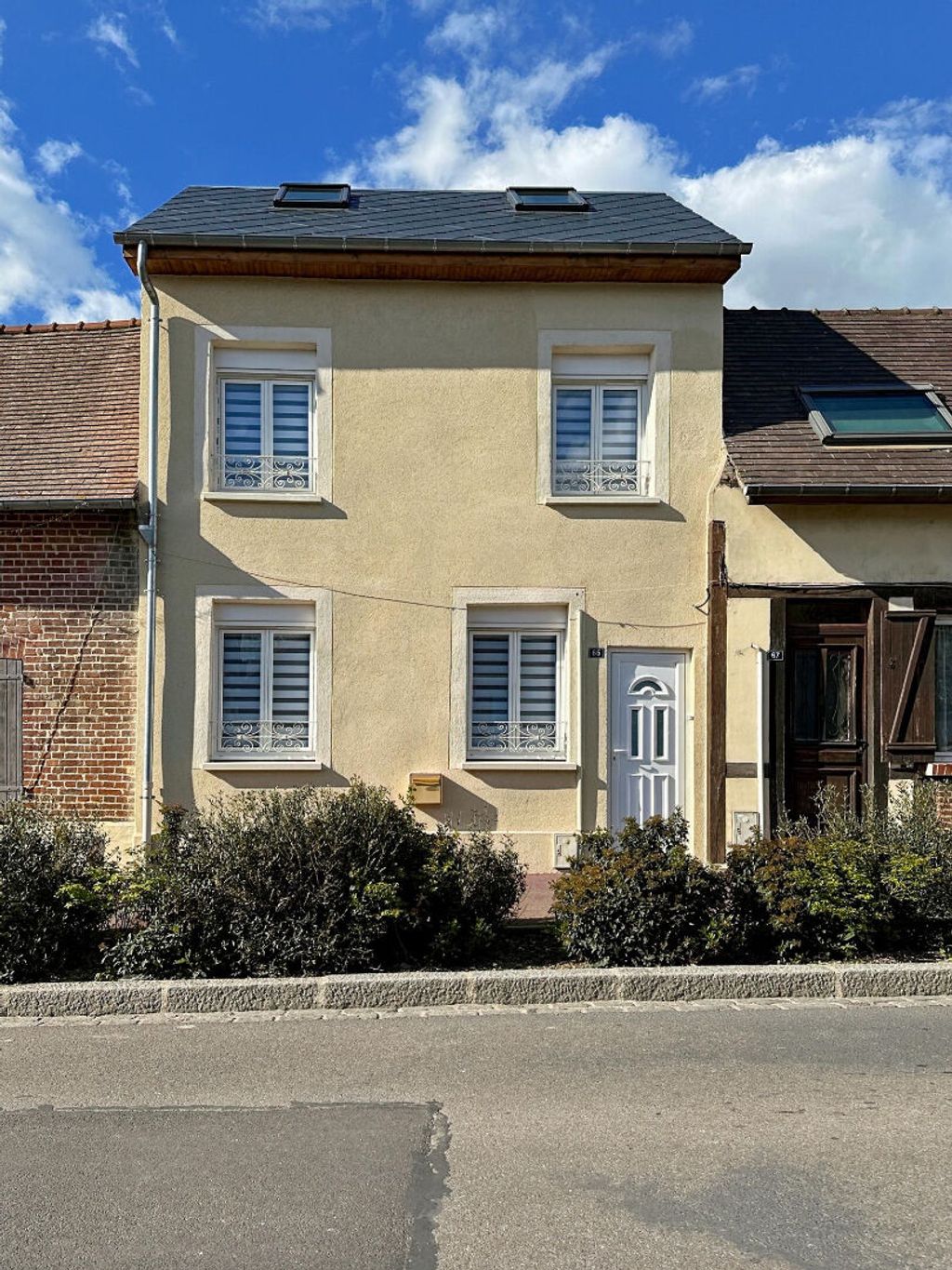 Achat maison à vendre 2 chambres 64 m² - Les Thilliers-en-Vexin