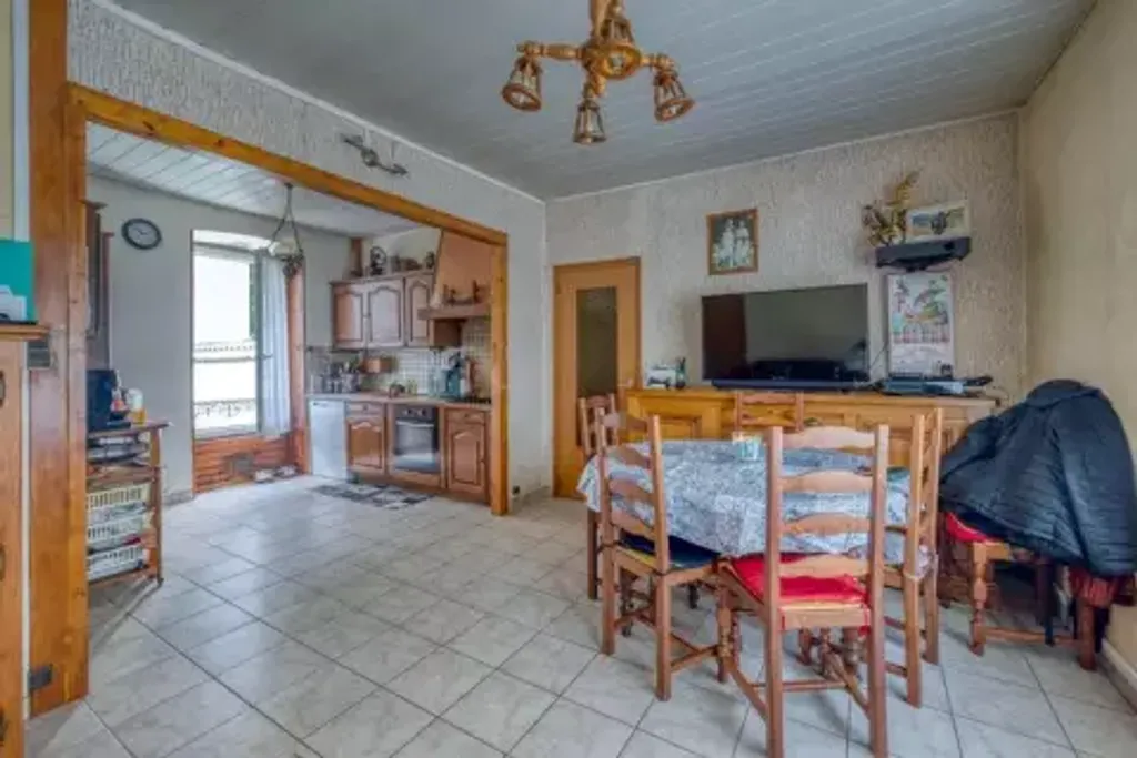 Achat maison à vendre 5 chambres 144 m² - Grenoble