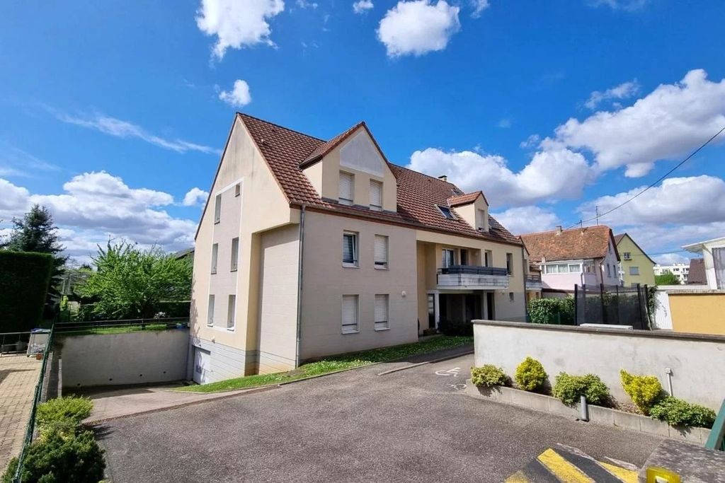 Achat appartement à vendre 4 pièces 74 m² - Lingolsheim