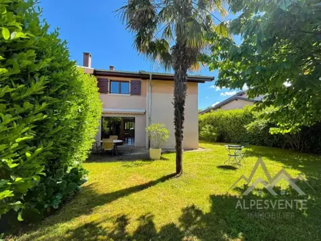 Achat maison à vendre 3 chambres 101 m² - Thonon-les-Bains