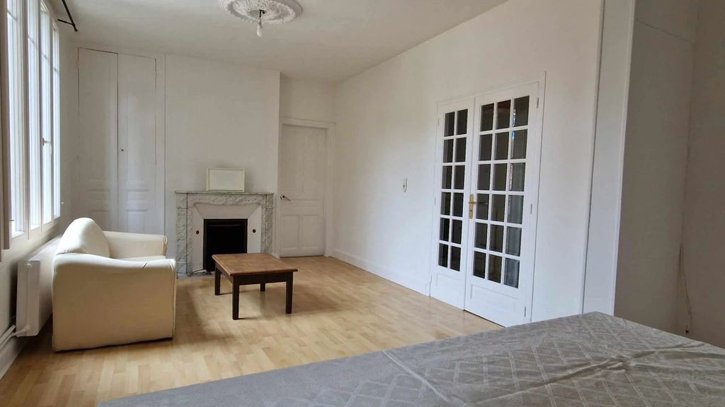 Achat appartement à vendre 4 pièces 70 m² - Troyes