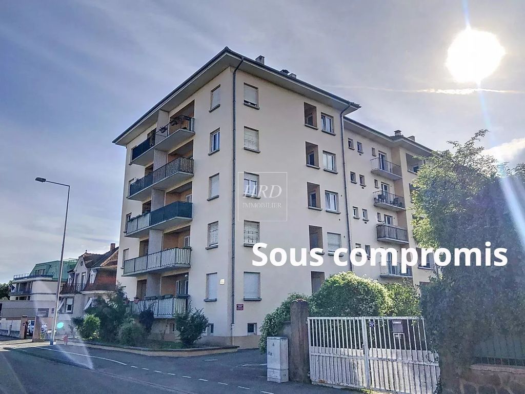 Achat appartement à vendre 2 pièces 64 m² - Colmar