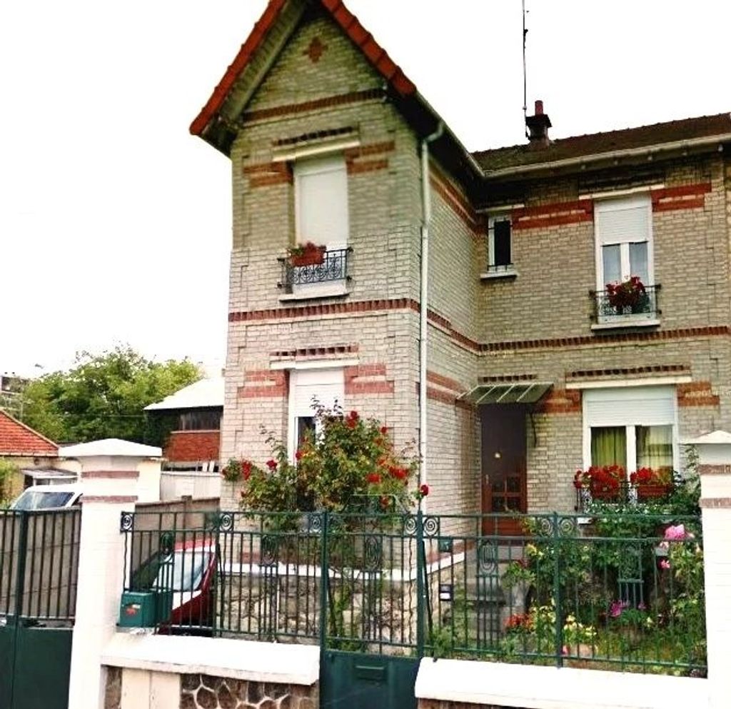 Achat maison à vendre 4 chambres 115 m² - Saint-Maur-des-Fossés