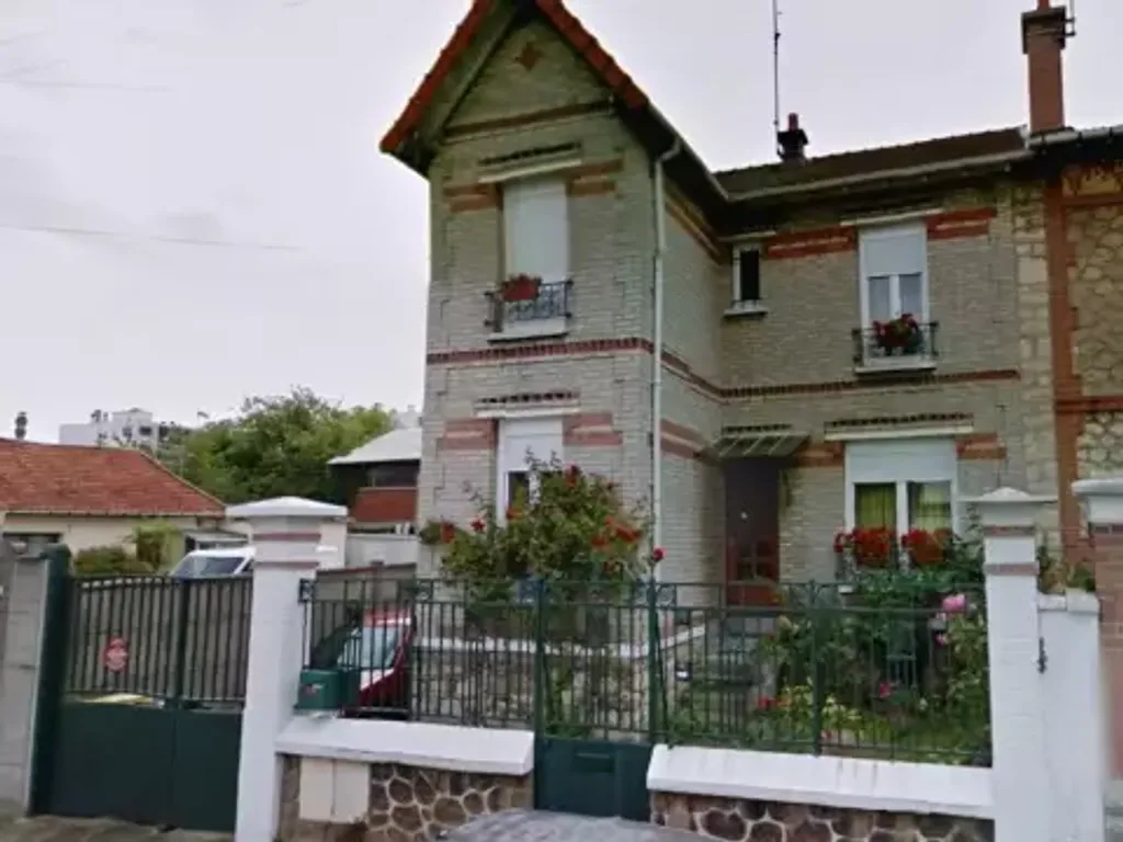 Achat maison à vendre 4 chambres 115 m² - Saint-Maur-des-Fossés
