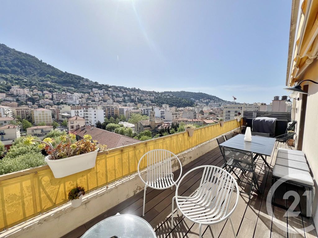 Achat appartement à vendre 3 pièces 84 m² - Nice