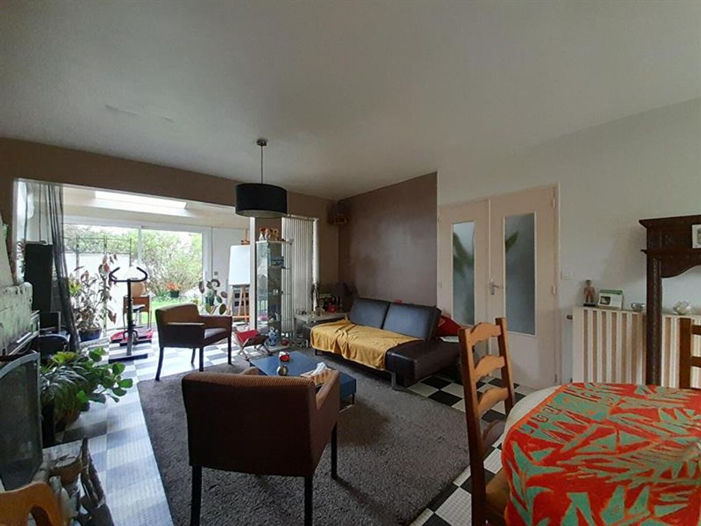 Achat maison à vendre 4 chambres 102 m² - Sainte-Luce-sur-Loire