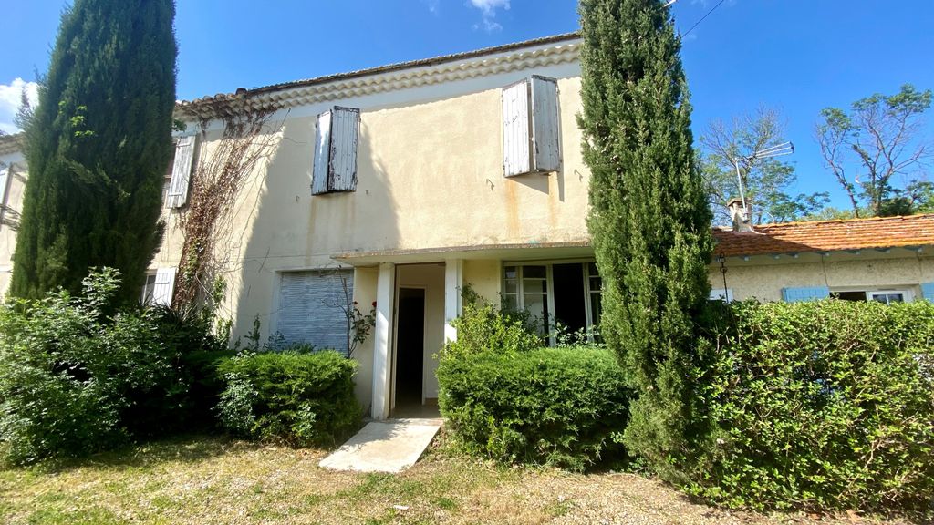Achat maison à vendre 2 chambres 65 m² - Arles