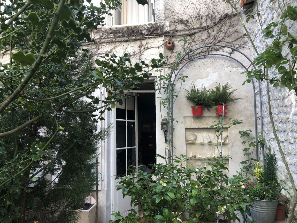 Achat maison à vendre 2 chambres 164 m² - Barbezieux-Saint-Hilaire