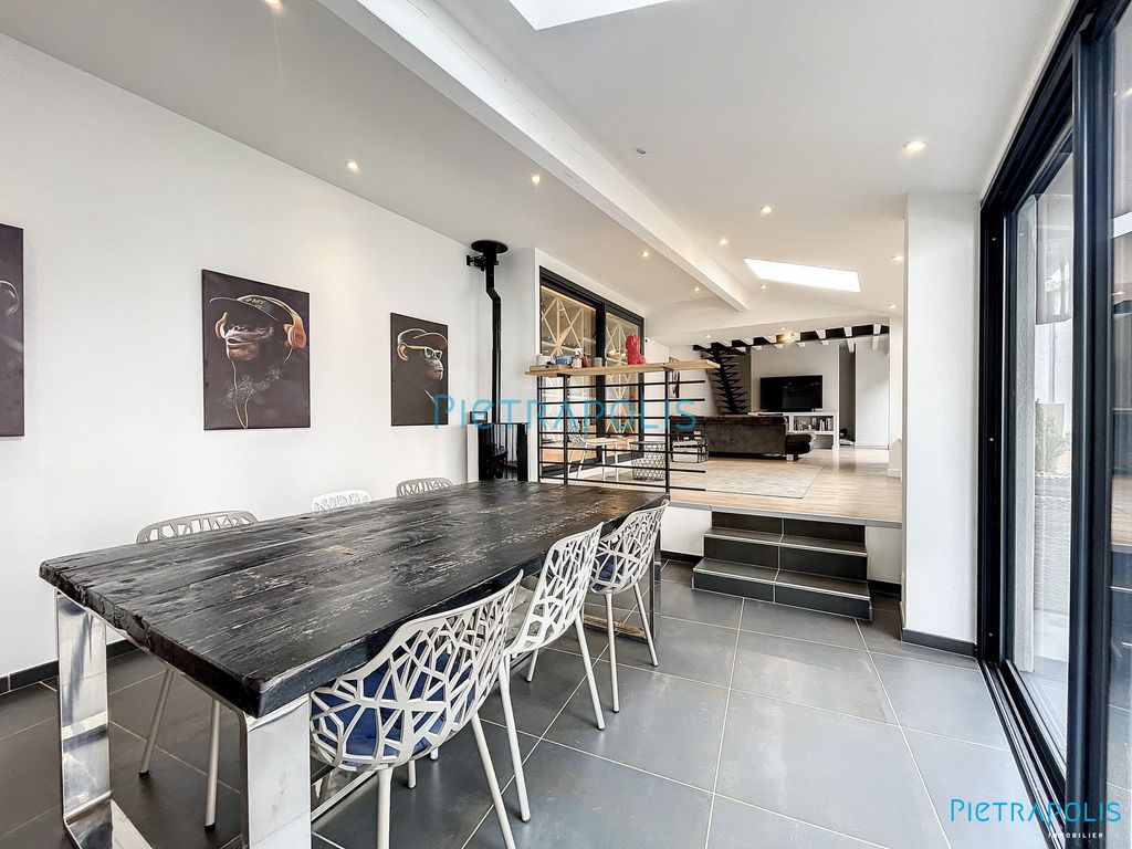 Achat maison à vendre 4 chambres 170 m² - Villefranche-sur-Saône