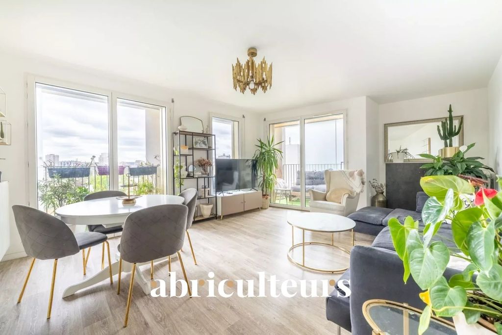 Achat appartement à vendre 3 pièces 70 m² - Nanterre