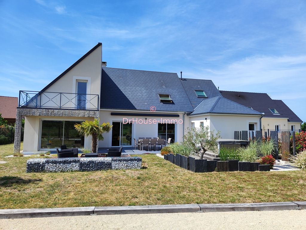 Achat maison à vendre 4 chambres 172 m² - Mézières-lez-Cléry
