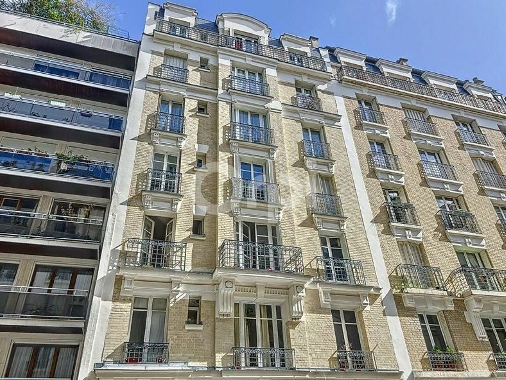 Achat studio à vendre 29 m² - Paris 15ème arrondissement