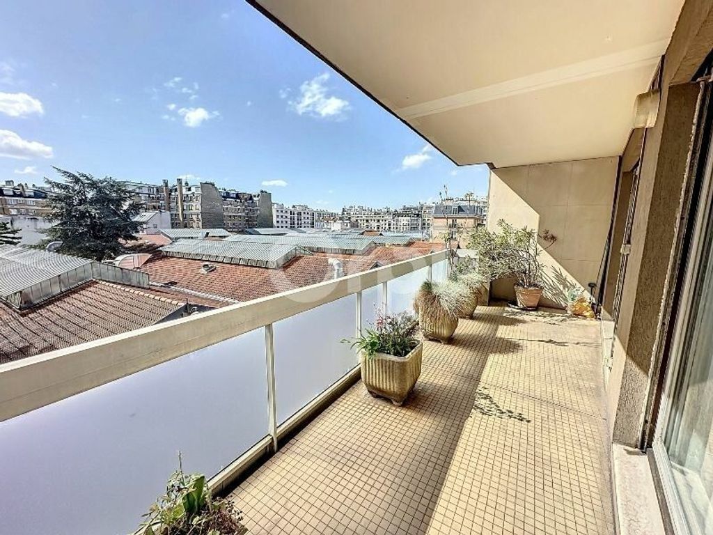 Achat appartement à vendre 4 pièces 71 m² - Paris 15ème arrondissement